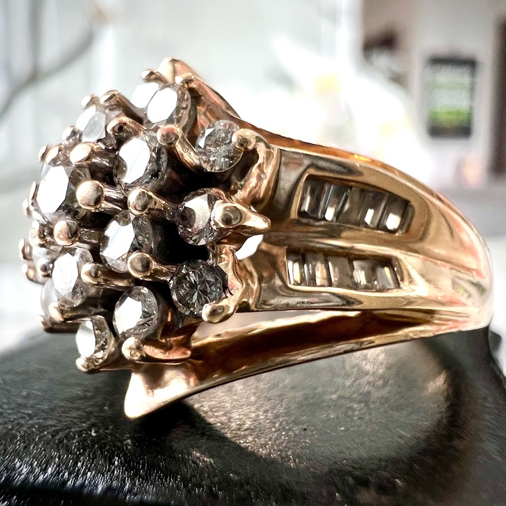 SOLD * CLUSTER NATURAL DIAMOND RING 1.10TCW YELLOW GOLD 10K